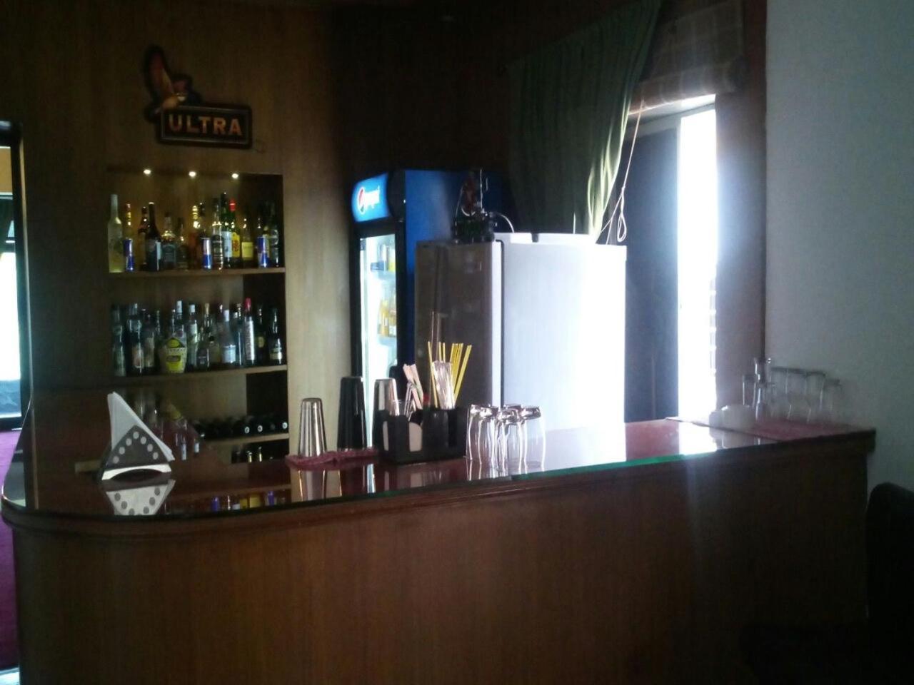 Creek Hotel - Panadzsi Kültér fotó